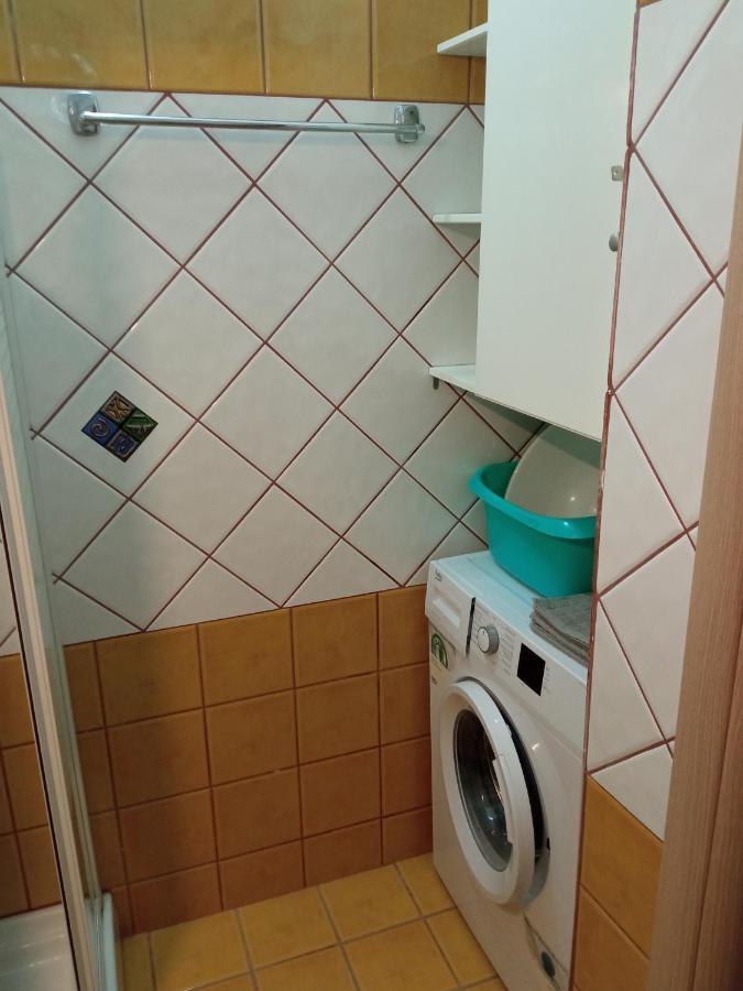 Sofia'S Garden Apartment Néa Péramos Bagian luar foto